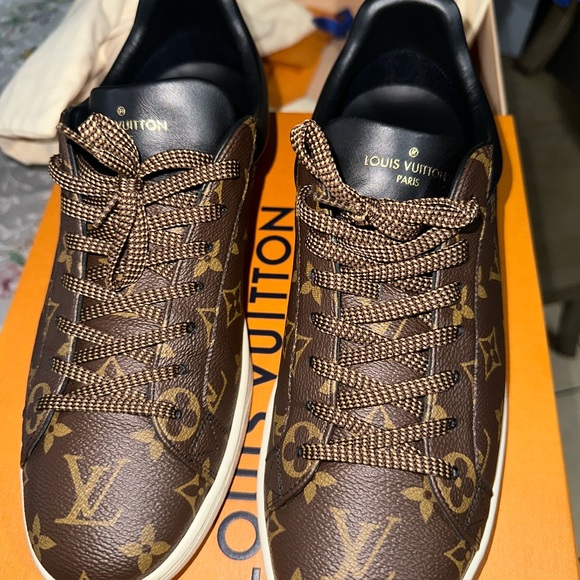 Louis Vuitton LUXEMBOURG SNEAKER Men’s Excellent condition (UK size 8 US size 9) - Picture 3 of 4